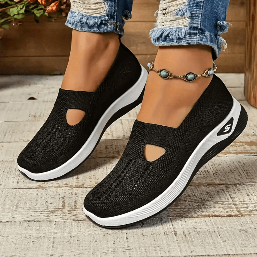 Black / 12.5 (USA Women's Size)