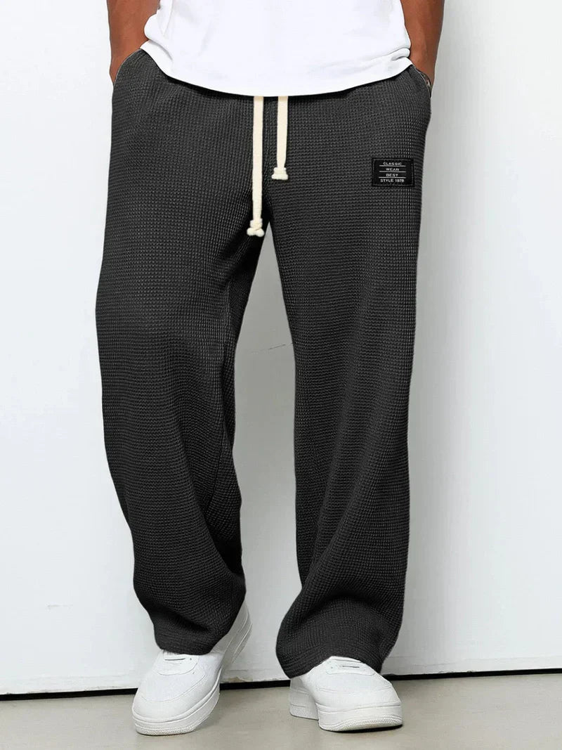Black / 4XL (42)