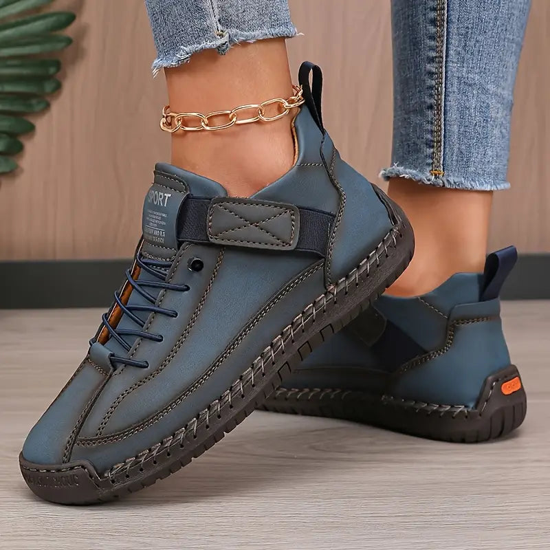 11.5 (USA Women's Size) / Dark Blue