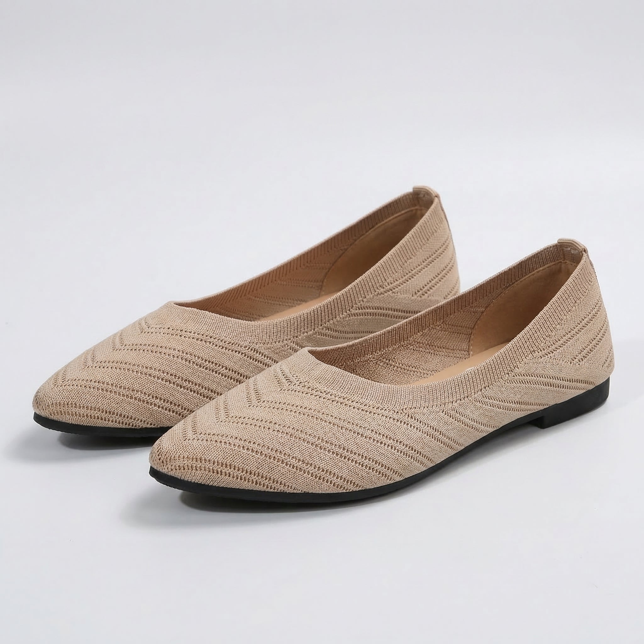 Apricot / 11.5 (USA Women's Size)