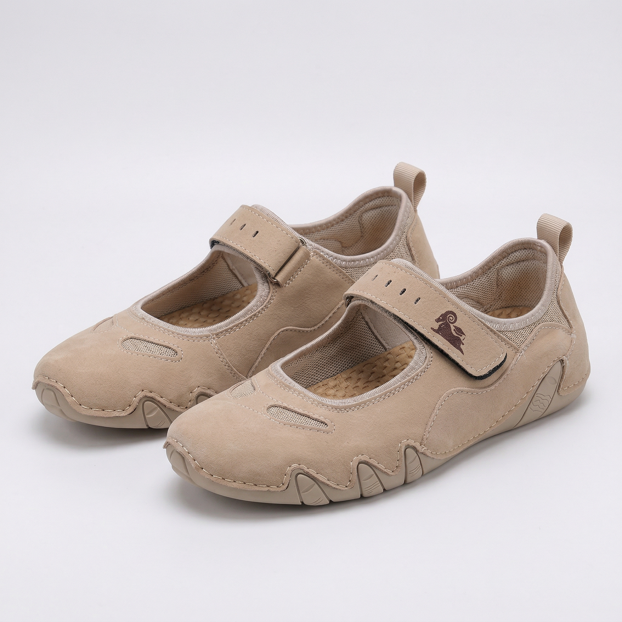 Khaki / 10.5 (USA Women's Size)