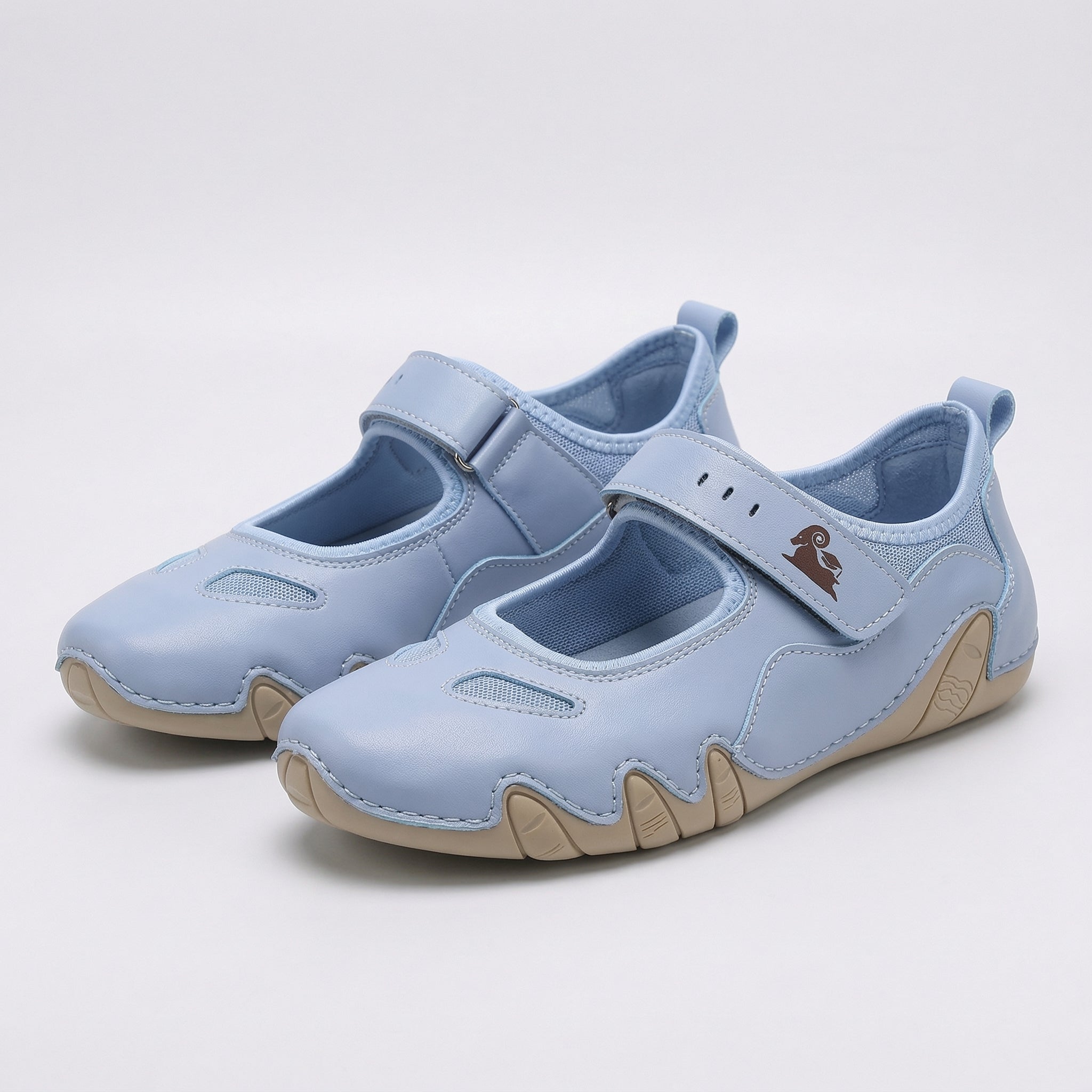 Light Blue / 10.5 (USA Women's Size)