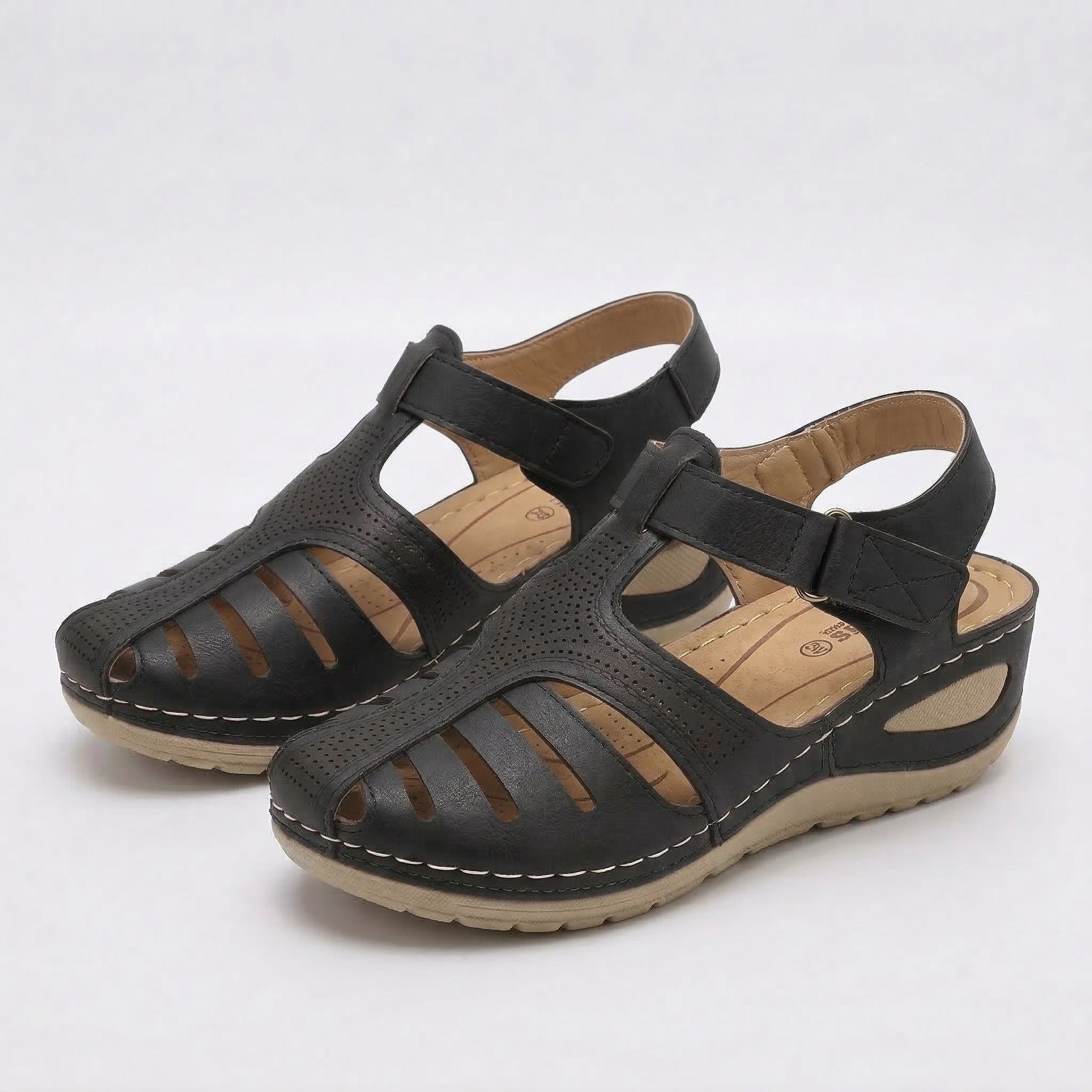 Black / 10.5 (USA Women's Size)